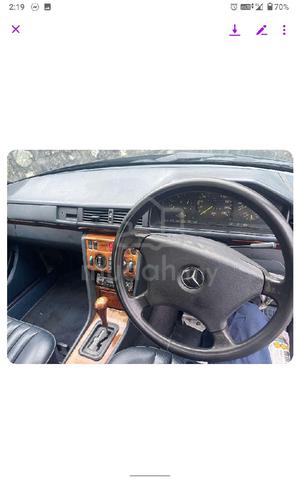 1992 Mercedes Benz 230 2.0 (A) - 5