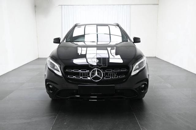 2017 Mercedes Benz GLA200 1.6 X156 FSR 1-OWNER - 2