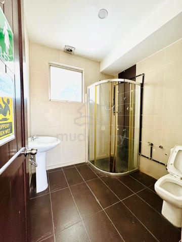 DOUBLE STOREY Detached House/BUNGALOW Jalan Kenny Hill Kuching Sarawak 4