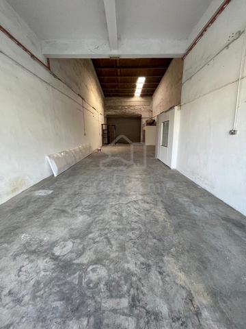 Selesa Jaya Industri Jaya 1.5 Storey Terrace Factory FOR SELL 1