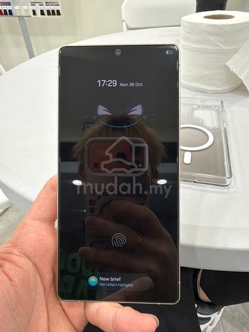 Samsung S25 Ultra 512GB（Under Warranty April 2027 - photo 2 of 5