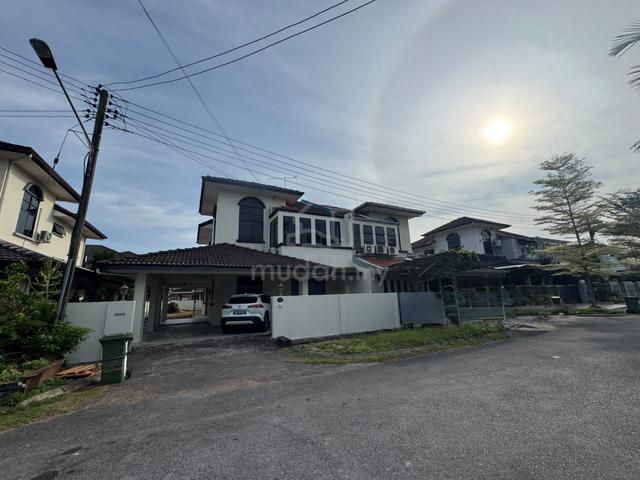 STAMPIN DOUBLE STOREY SEMI DETACHED FOR SALE At KUCHING 1