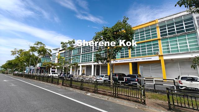 C0032 3 Storey Intermediate Shop Petra Jaya River Edge Commercial 1