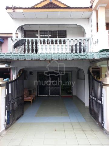 Double Storey Seksyen 18, Shah Alam For Sale 1