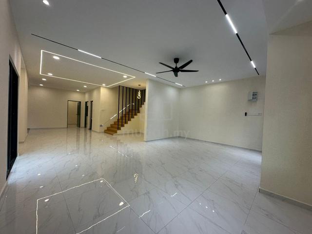 Jalan Rentaka 2Stry Semi-D Fully Renovated Taman Sentosa, Tebrau 1