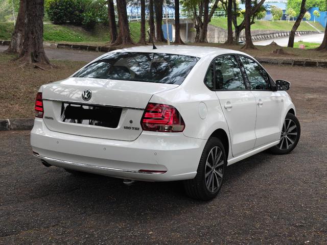 Volkswagen VENTO 1.2 TSI HIGHLINE (A) 2018 - 5