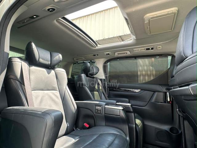 2018 Toyota VELLFIRE 2.5 ZG (A) - 4