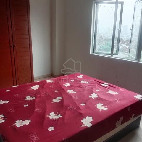 middle room for rental  1