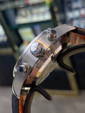 Carousel Image