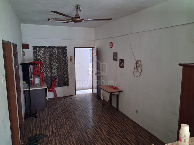 Kajang Mewah Low Cost Flat 1