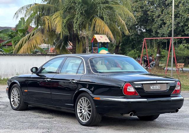 2007 Jaguar XJ6 X350 3.0 (A) - 3
