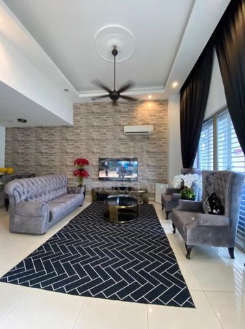 Double Story House 🔥🔥 FREEHOLD 🔥🔥Taman Putra Prima Puchong 1