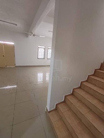 Freehold 2 Storey Terrace House Taman Klang Utama Klang 4