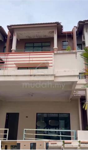 Hot Deal 2.5 Storey House at Juru Heights 1