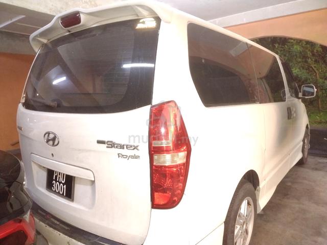 2010 Hyundai GRAND STAREX 2.5 ROYALE (A) - 5