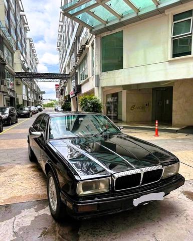 1990 Jaguar Daimler Sovereign XJ40 (4.0) - 3