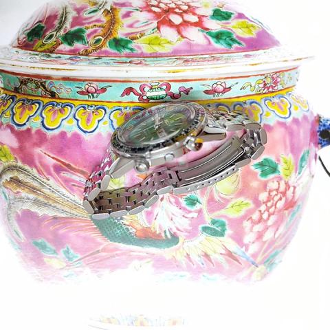 Carousel Image