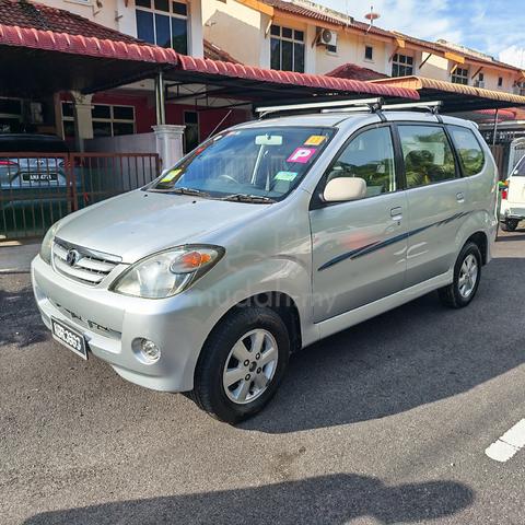 Toyota Avanza 2005 1.3cc Auto - 2