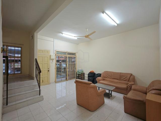 Cash Back 100 K Bandar Laguna Merbok 2 Storey Terrace For sales 1