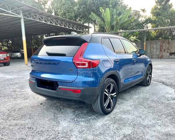 L/KEDAI 2021 Volvo XC40 1.5 RECHARGE T5 R-DESIGN - 5