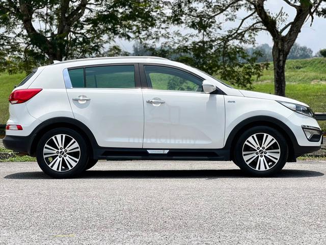 2015 Kia SPORTAGE SL AWD 2.0 BIG SUNROOF,FACELIFT - 4