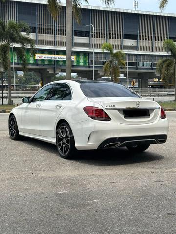 2018 Mercedes Benz C300 2.0 AMG LINE (CKD) - 5