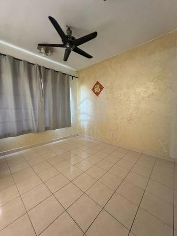 Double Storey Kitchen Cabinet Extend Aircond Putra Prima Puchong Utama 1