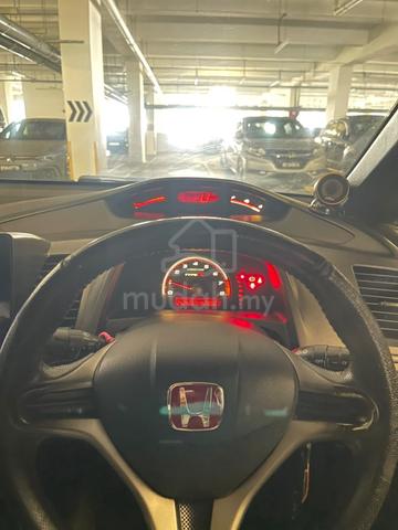 2009 Honda CIVIC 1.8 I-VTEC (A) - 2