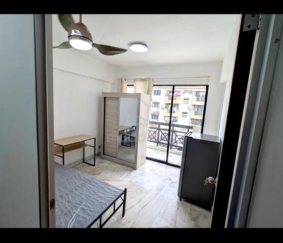 Makmur Apartment 1