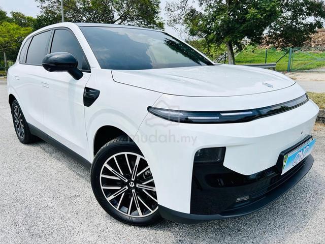 Leapmotor B10 0.0 DESIGN MY25 (A) SHOWROOM CAR CNC - 1