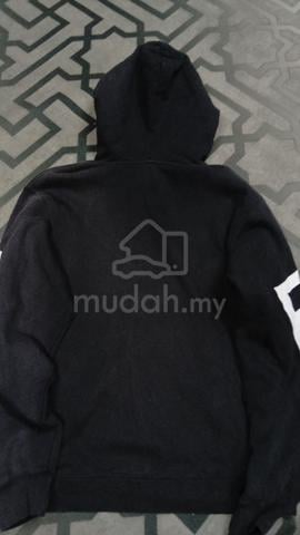 Carousel Image