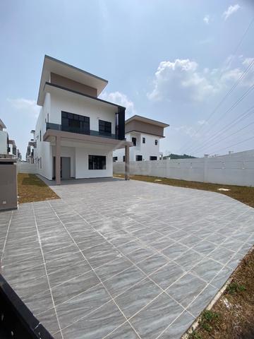 2 Storey Semi-D For Sale Pulai Skudai | 40x80 | Move In Condition 1
