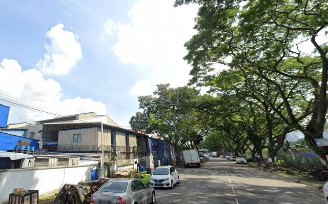 Batu Caves Spring Crest Factory | 4,200 sqft Built-up | Good Condition 1
