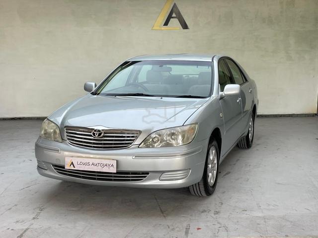2002 Toyota CAMRY 2.0  (A) - 1