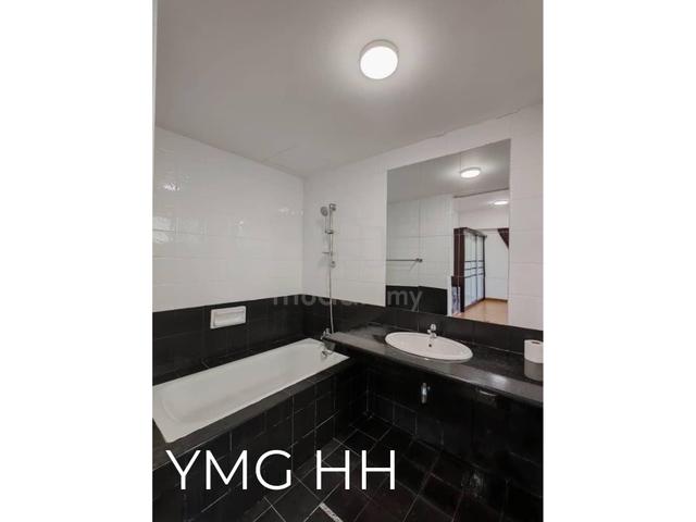 Beautiful The Plaze Condominium Home for Sale! Jacuzzi + Led Lights 1