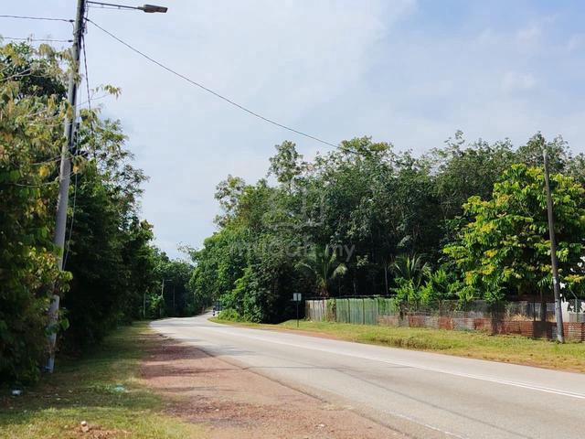 Durian Tunggal, freehold 7.475 acres freehold bare land for sale 1