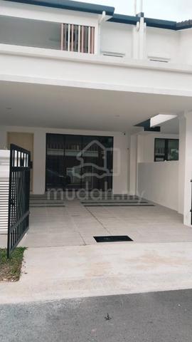 Teres 2 Tingkat Nada Embun Seremban 2 1
