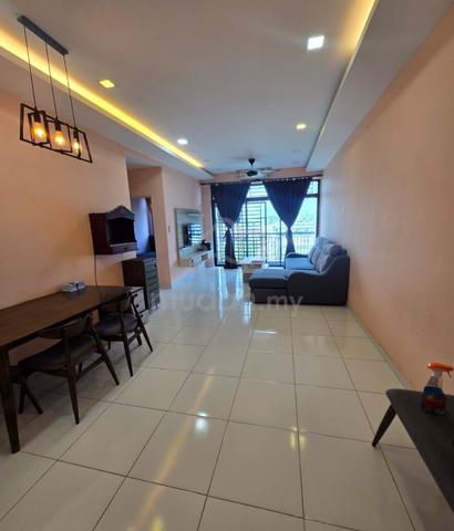 Sky Gardens Residences 1