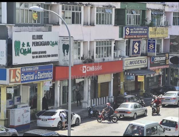 Taman danau kota jalan genting klang G floor shoplot/face main road 1