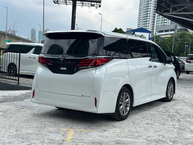 FULL SPEC SUNROOF HUD 2024 Toyota ALPHARD 2.5 Z - 3