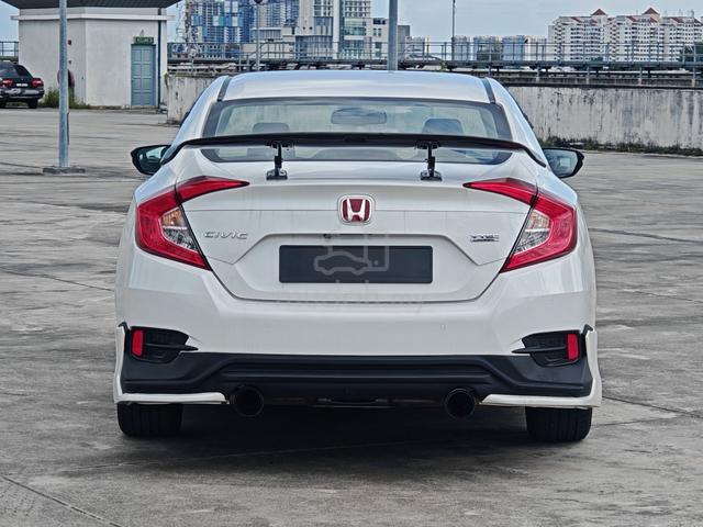 2018 Honda CIVIC 1.5 TC-PREMIUM (A) CAR KING - 5