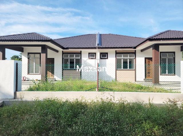 (Hutan Pasir,Ketereh) Semi-d 1 Tingkat Jenis Anggerik 2