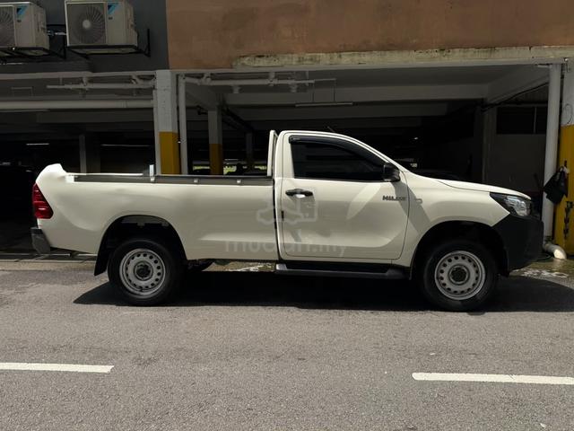 2024 Toyota HILUX 2.4 E MY22 (M) 9K MILEAGE ONLY - 4