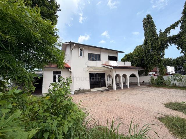 2 Storey Bungalow Jalan Gottlieb Facing Main road Pulau Tikus 1