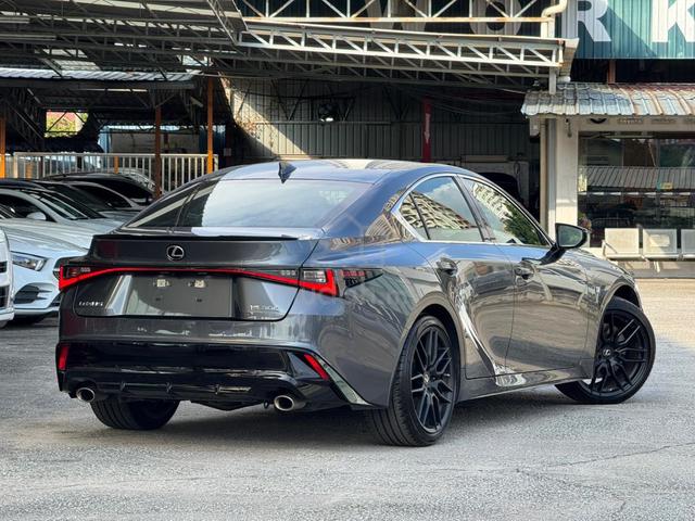 2021 Lexus IS300 2.0 F SPORT MODE BLACK 5A - 2