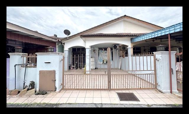 BOOKING 1K🔥 NEGO RENOVATED 1 Storey Seksyen 2 Rinching Semenyih 1