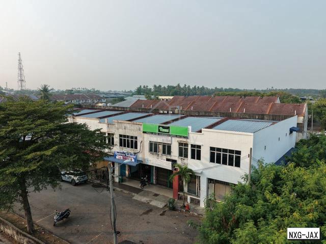 FACING MAINROAD !! 20x70 Jalan Kapar Batu 5 Double Sty Shoplot Klang 1