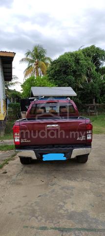 2015 Isuzu D-MAX 3.0 V-CROSS 4x4 (A) - 4