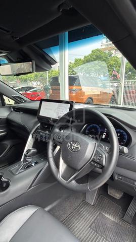 2025 Toyota HARRIER 2.5 Z LEATHER PACKAGE HYBRID - 2