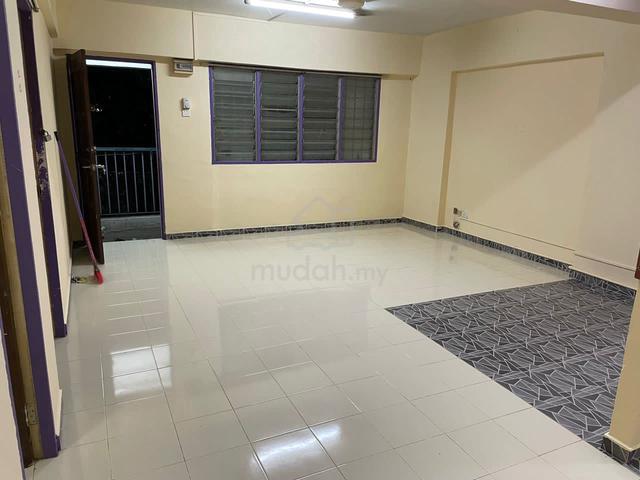 Flat Danau Kota 1